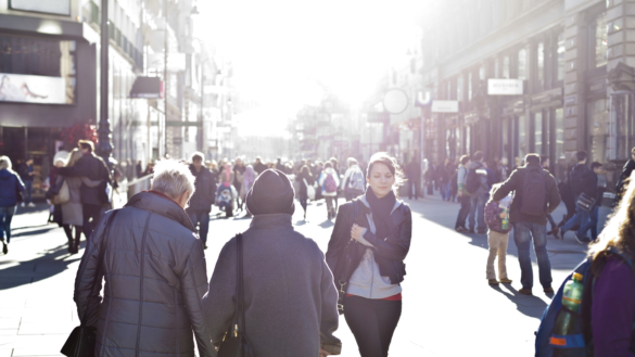Torgskräck (agorafobi): orsak, symtom & behandling